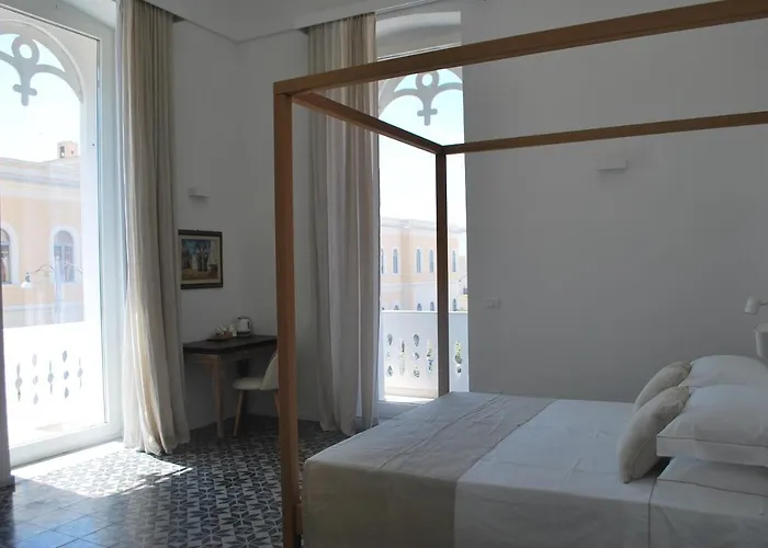 Palazzo Del Cavaliere Nocleg ze śniadaniem 3*