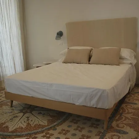 Palazzo Del Cavaliere 3* גאליפולי