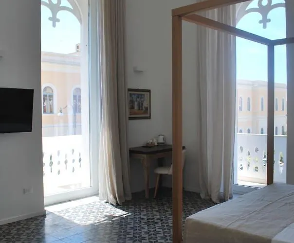 Palazzo Del Cavaliere 3*